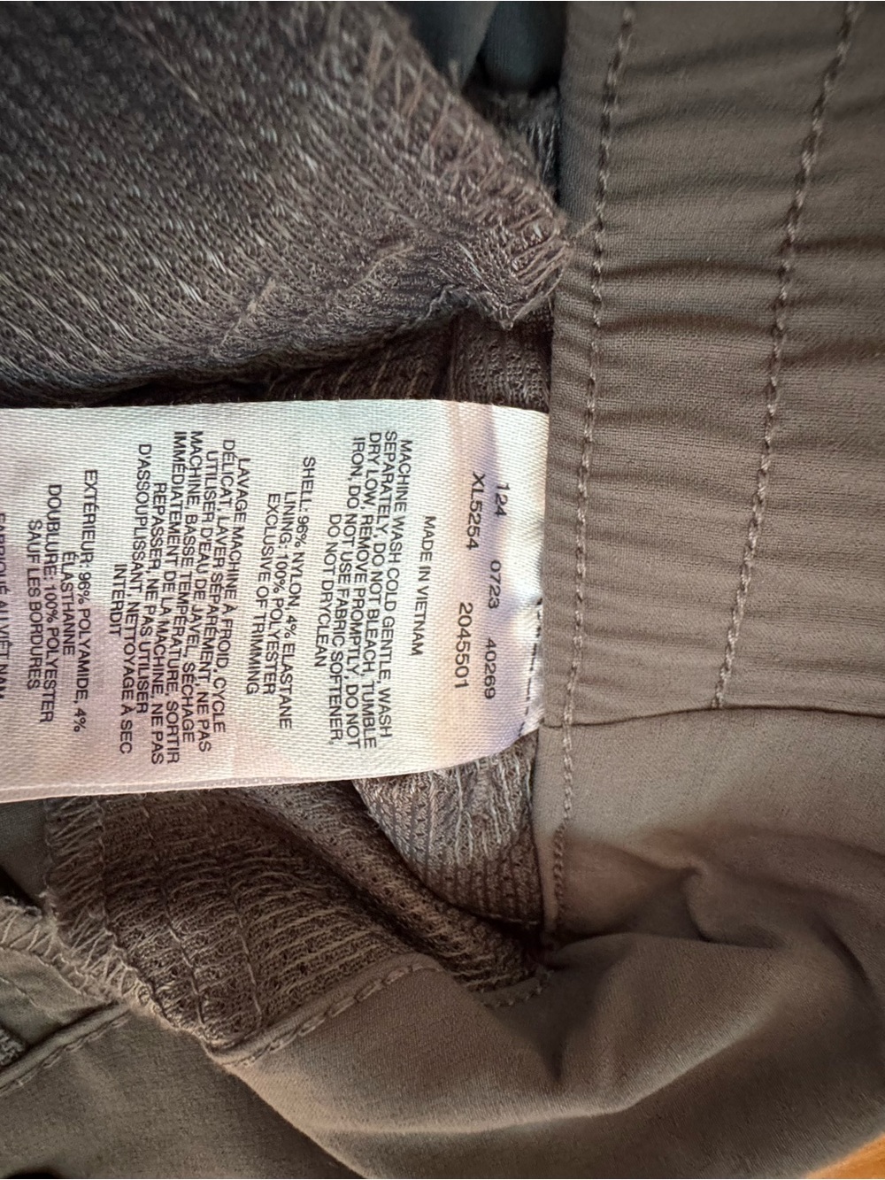 Columbia Gray Straight-Leg Women's Outdoor Pants - Picture 7 of 7
